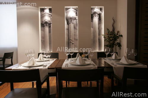 Atrium Hotel 22
